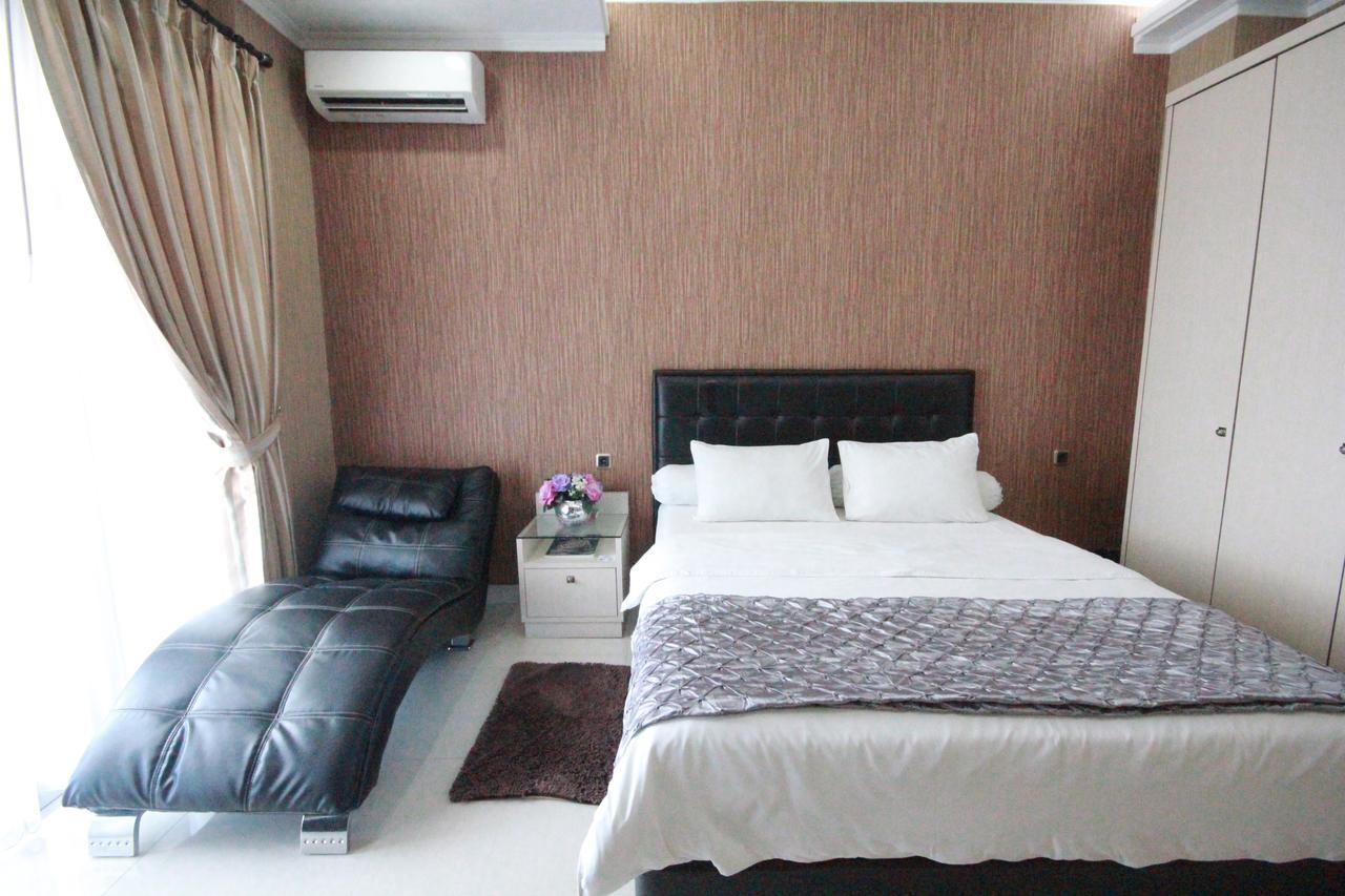 Harvia Suites Kebon Jeruk Джакарта Экстерьер фото