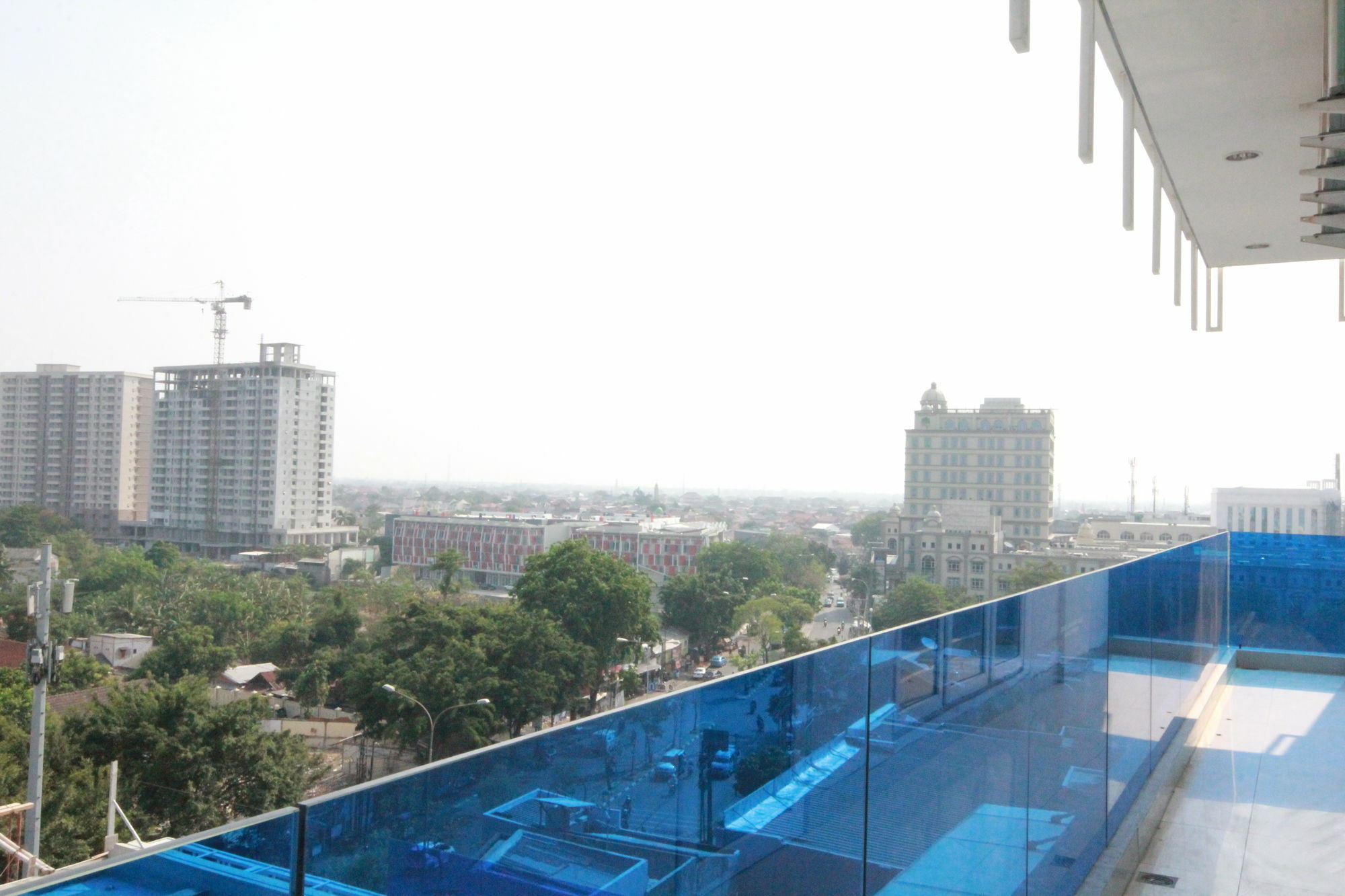 Harvia Suites Kebon Jeruk Джакарта Экстерьер фото