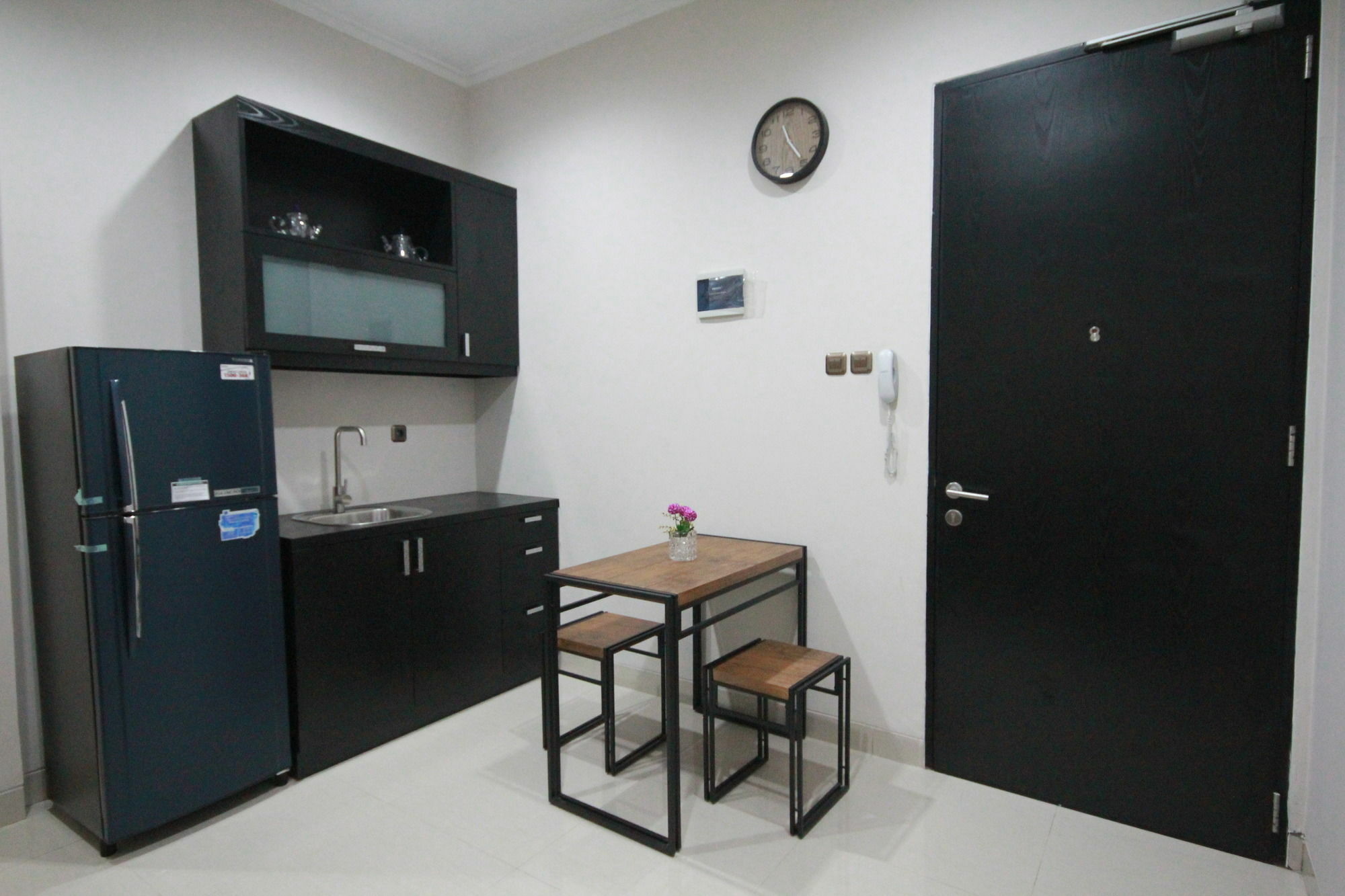 Harvia Suites Kebon Jeruk Джакарта Экстерьер фото